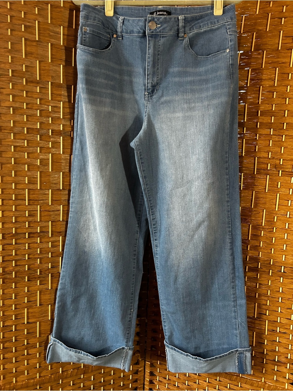 d. jeans Cropped Wide Leg Jeans Size 10 High Rise Cuffed Stretch Denim